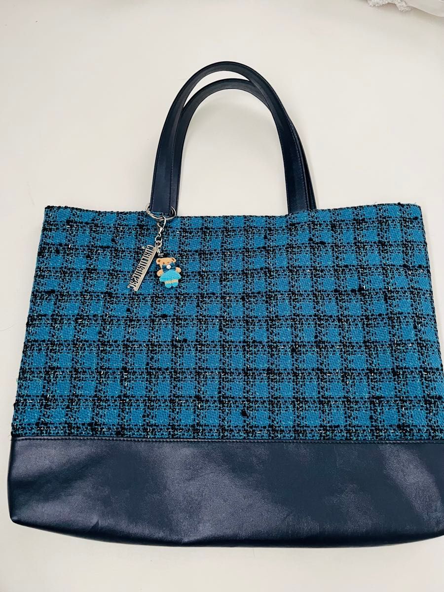 Charmant Sac × familiar 初のコラボレーションが実現 Charmant Sac × familiar 初のコラボレーションが実現
