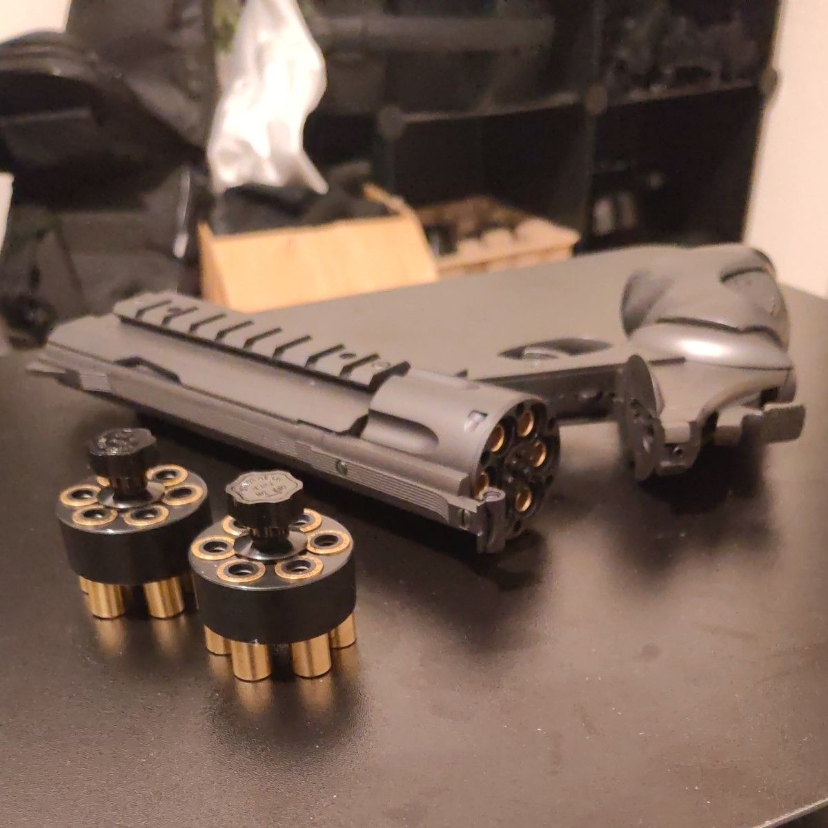 Devils Weapon/ブレイクオープンGHOSTタイプ S&W M29マグナム(クラウン製カスタムガン)