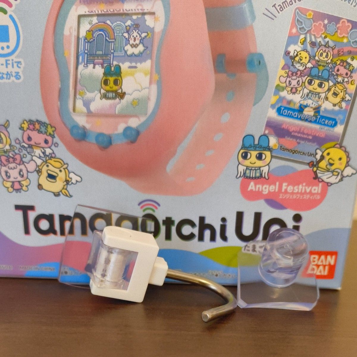 カバー&スキン&プラグチャームセット】たまごっちユニ uni カバー&スキン&プラグチャームセット】たまごっちユニ uni