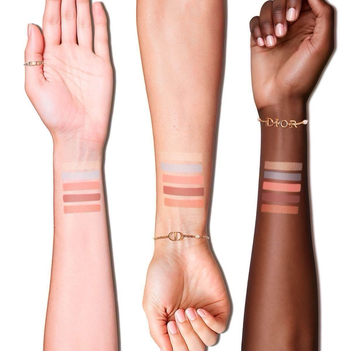 DiorBeautyサンプル付き ショウサンククルール(スプリング DiorBeautyサンプル付き ショウサンククルール(スプリング