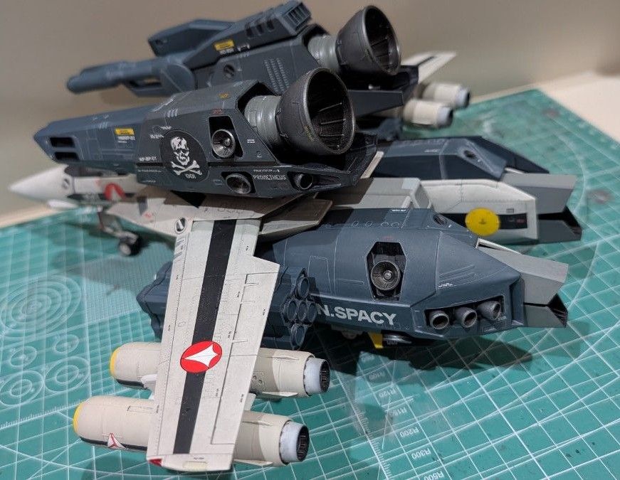 超時空要塞マクロス VF-1S ストライクバルキリー スカル小隊 1 超時空要塞マクロス VF-1S ストライクバルキリー スカル小隊 1
