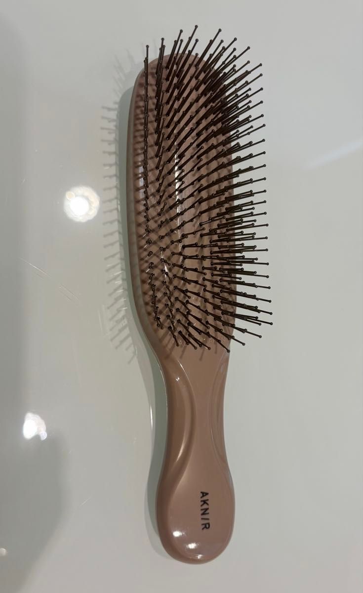 アクニー スカルプブラシ ベージュ ブラッシングブラシ ヘアブラシ 頭皮ケア スカルプ