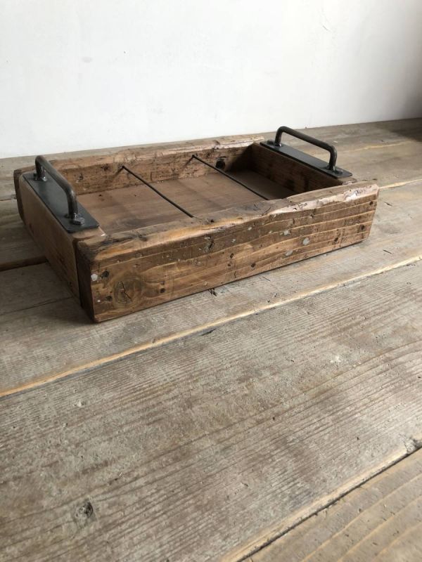 * commodity explanation obligatory reading * shipping day attention * OWB-S old material antique box iron tree box storage handle Vintage multipurpose box ////