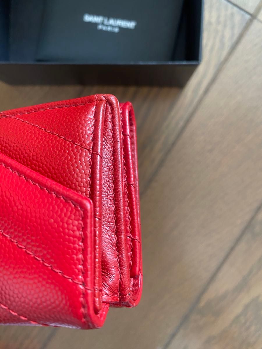 サンローラン SAINT LAURENT 財布 三つ折り財布 赤|Yahoo サンローラン SAINT LAURENT 財布 三つ折り財布 赤|Yahoo