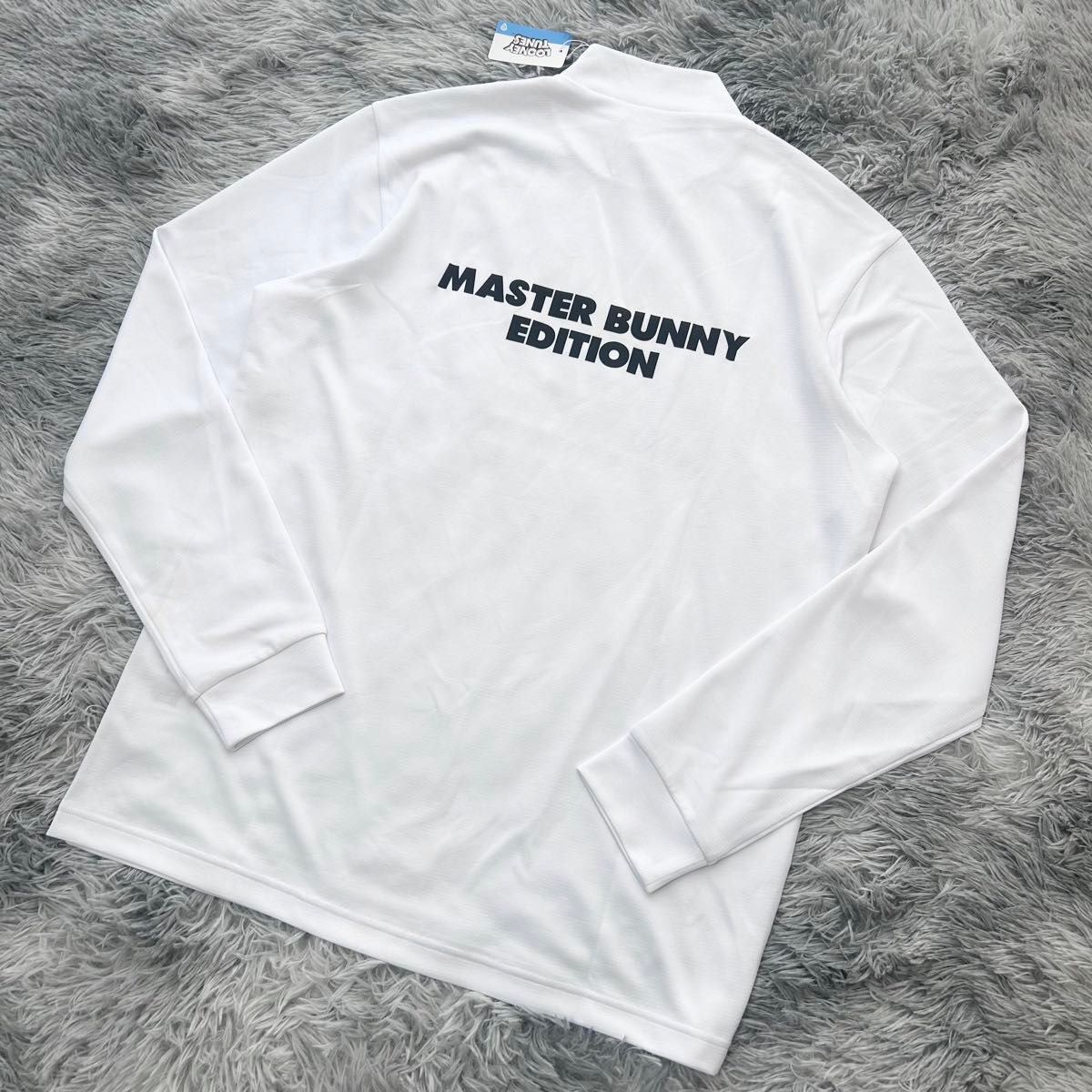 新品 マスターバニーエディション バッグスバニー モックネック 新品 マスターバニーエディション バッグスバニー モックネック