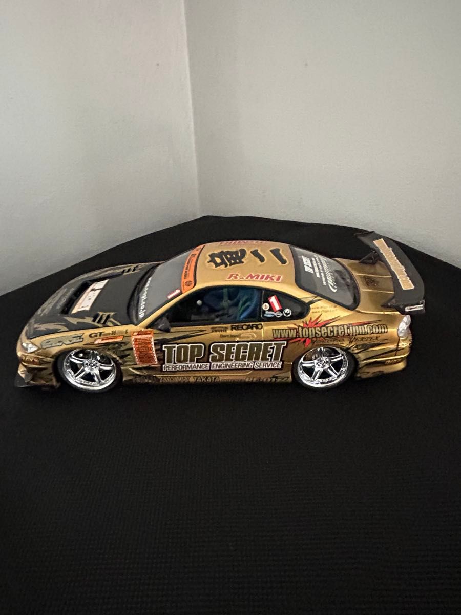 ホットワークス 1/24 D1グランプリ S15 シルビア トップ ホットワークス 1/24 D1グランプリ S15 シルビア トップ