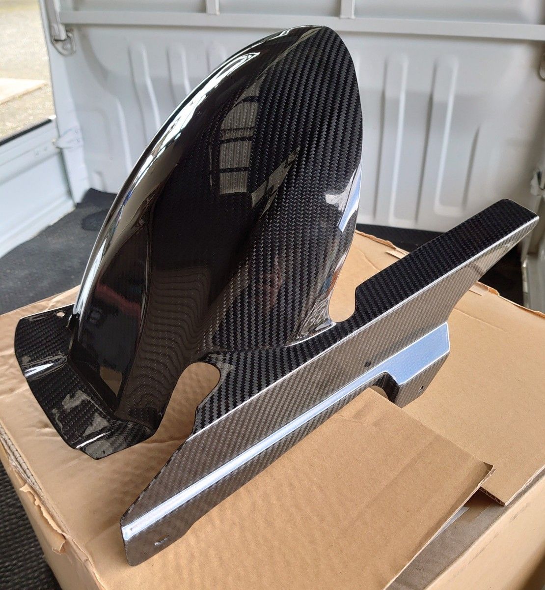未使用 ZX 14R ZZR 1400 NEXRAY ドライカーボン リア インナー 未使用 ZX 14R ZZR 1400 NEXRAY ドライカーボン リア インナー