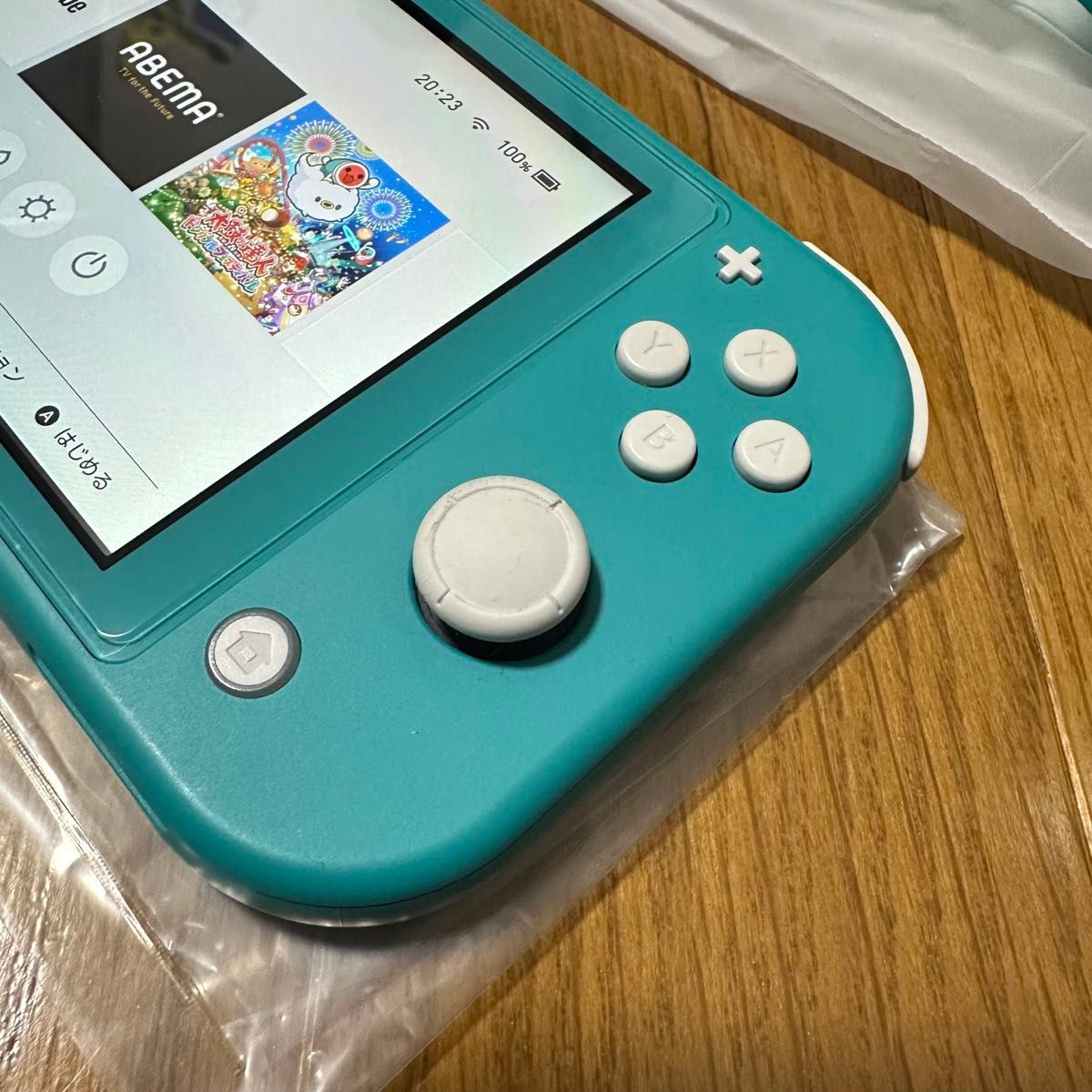 Nintendo Switch Lite ターコイズ +保護ケース、SDカード、ガラスフィルム、充電器 Nintendo Switch Lite ターコイズ +保護ケース、SDカード、ガラスフィルム、充電器