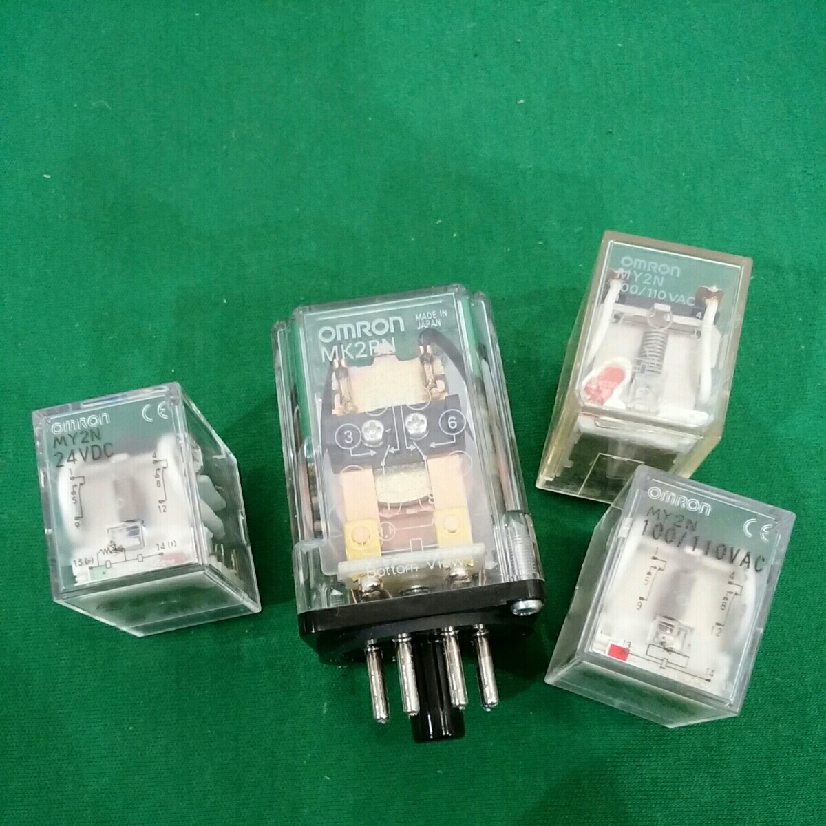 F10 10 Omron electric relay MK2PN AC200/220V small shape power relay MY2N 100/110V AC Mini relay MY2N 24VDC Mini power relay 