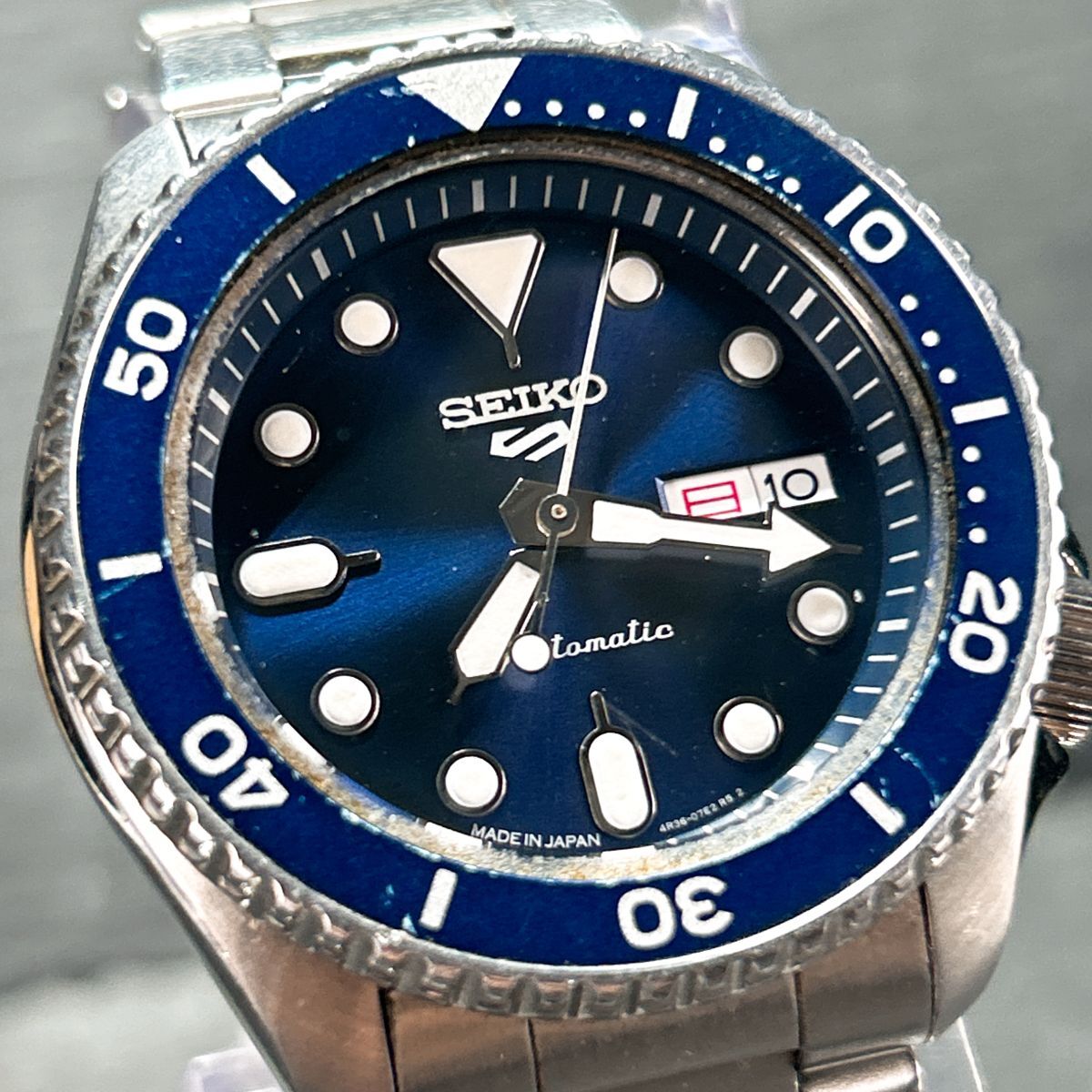 美品 SEIKO セイコー 5スポーツ SBSA001 4R36-07G0 腕時計 自動 美品 SEIKO セイコー 5スポーツ SBSA001 4R36-07G0 腕時計 自動