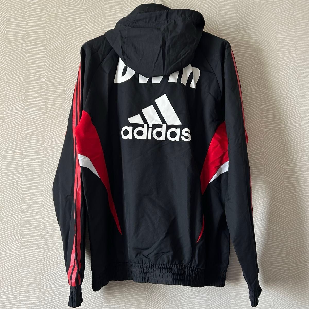 adidas ACミラン ピステ ウィンドブレーカー|メンズ ジャージ adidas ACミラン ピステ ウィンドブレーカー|メンズ ジャージ