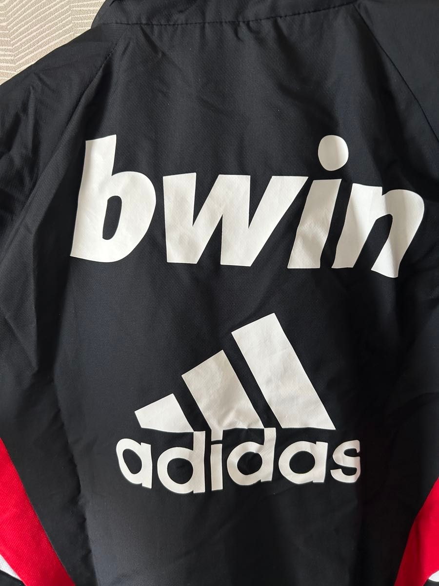 adidas ACミラン ピステ ウィンドブレーカー|メンズ ジャージ adidas ACミラン ピステ ウィンドブレーカー|メンズ ジャージ