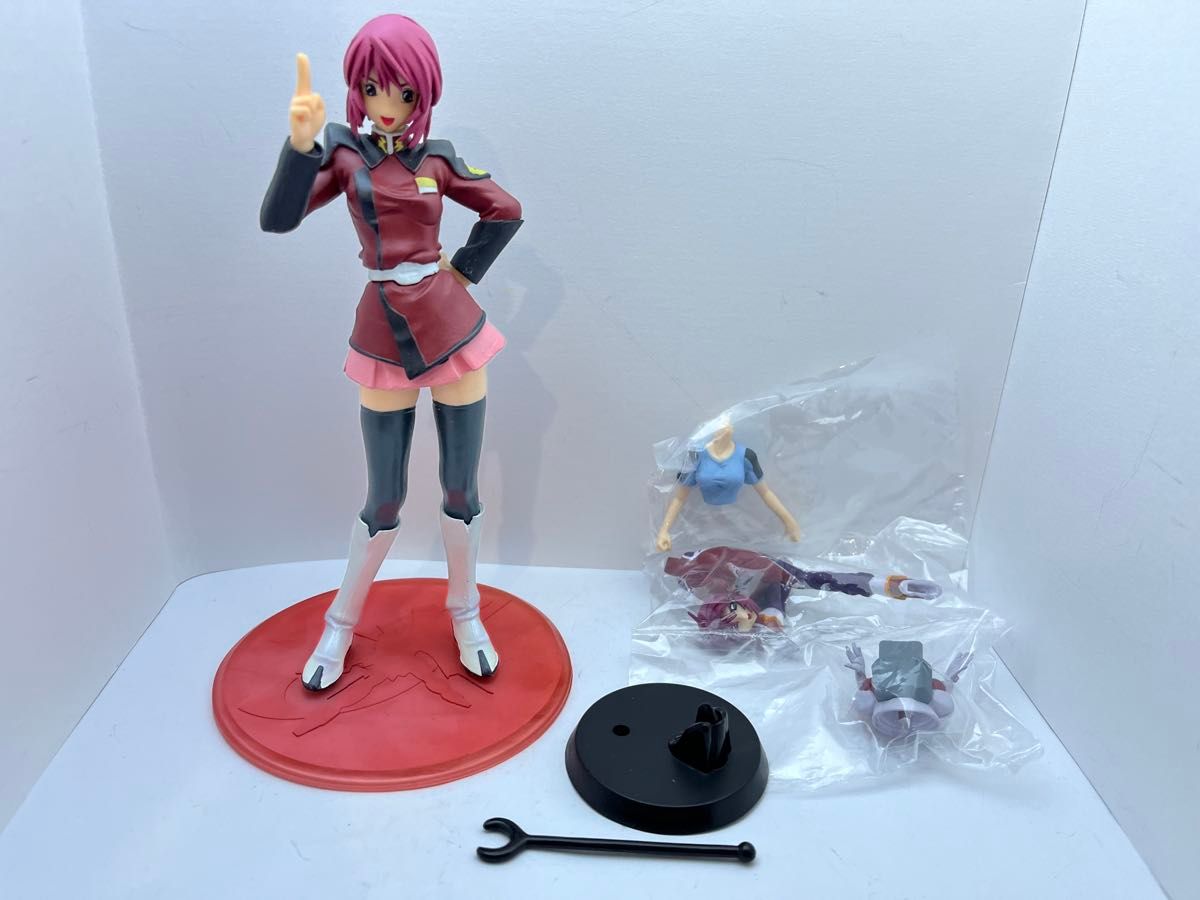 RAH DX 機動戦士ガンダムSEED DESTINY ルナマリアホーク 1/8 RAH DX 機動戦士ガンダムSEED DESTINY ルナマリアホーク 1/8