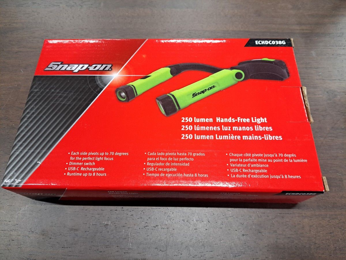 スナップオン LED ネックライト 新品未使用 首かけ ヘッドライト スナップオン LED ネックライト 新品未使用 首かけ ヘッドライト