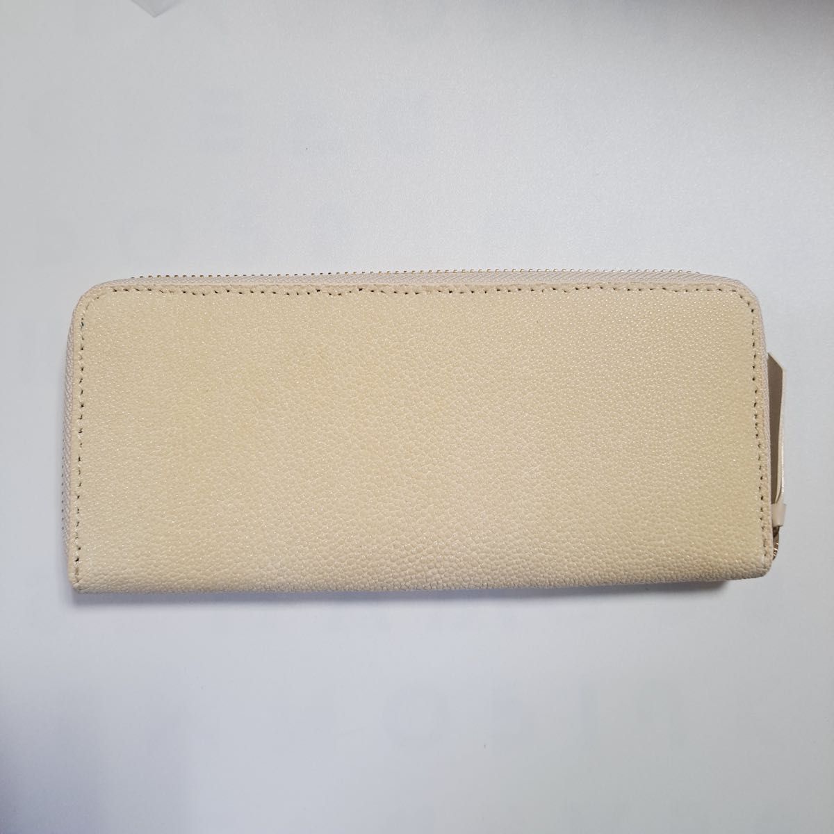 【正規品】スティングレー チャック付き 財布 長財布 ベージュ
