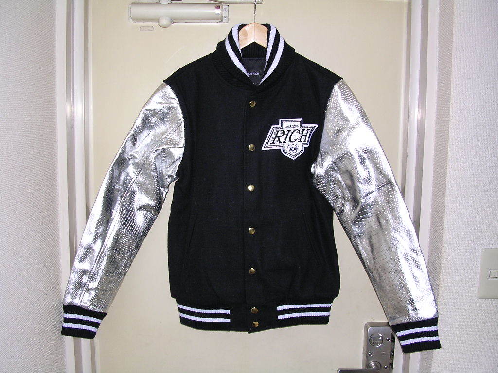  new goods Joy Ricci JOYRICH King s motif stadium jumper M black / silver jacket 