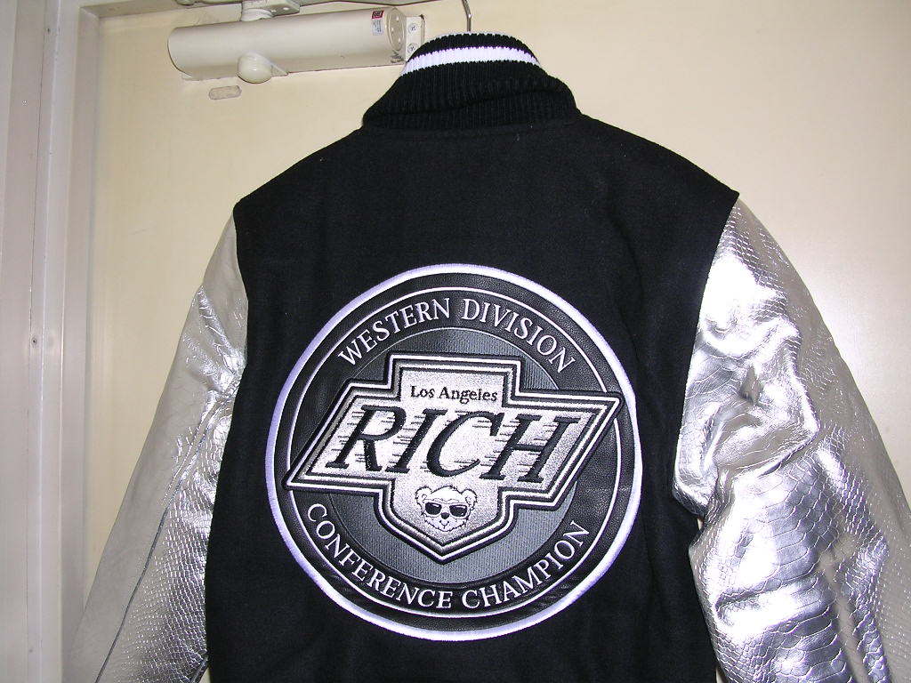  new goods Joy Ricci JOYRICH King s motif stadium jumper M black / silver jacket 