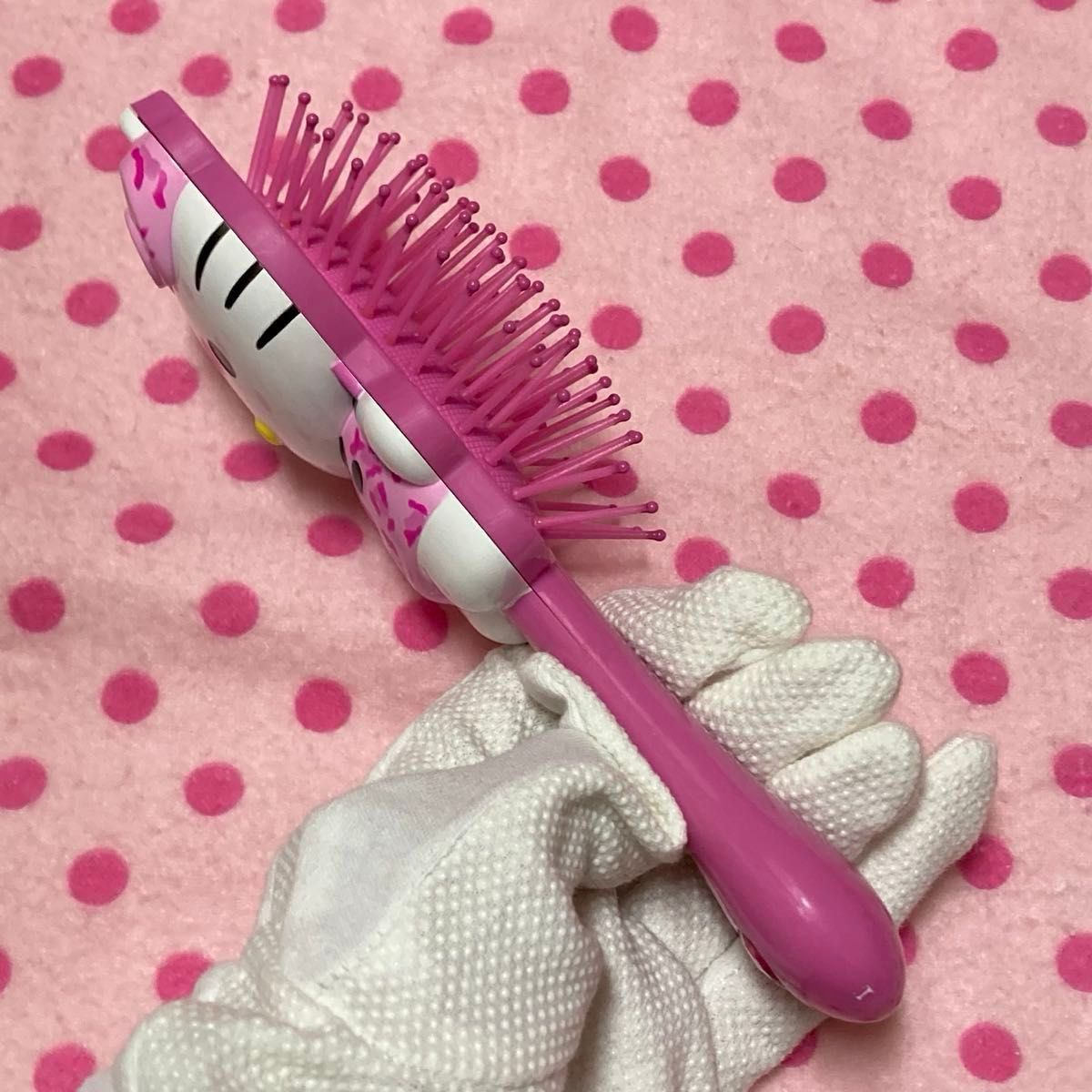 最終価格 ハローキティ ダイカット ヘアブラシ 豹柄 レオパード 最終価格 ハローキティ ダイカット ヘアブラシ 豹柄 レオパード