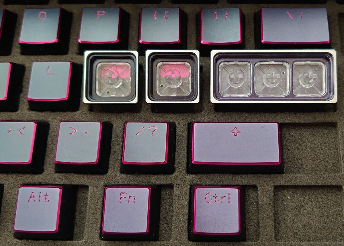 キーキャップ XDA アルミ RGB透過 メタル Awekeys Cerakey 比較 キーキャップ XDA アルミ RGB透過 メタル Awekeys Cerakey 比較