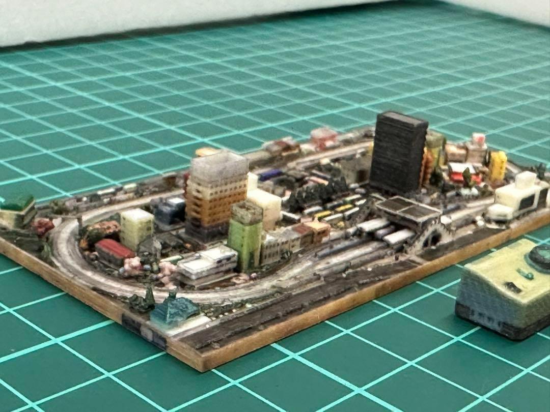 ミニチュア☆ミニミニ鉄道模型☆フィギュアに☆1/64より小☆N ミニチュア☆ミニミニ鉄道模型☆フィギュアに☆1/64より小☆N