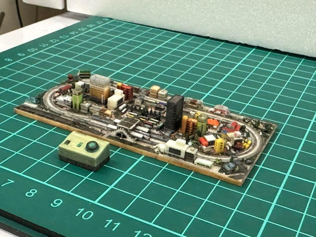 ミニチュア☆ミニミニ鉄道模型☆フィギュアに☆1/64より小☆N ミニチュア☆ミニミニ鉄道模型☆フィギュアに☆1/64より小☆N