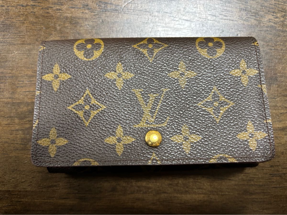 VUITTON モノグラム 財布