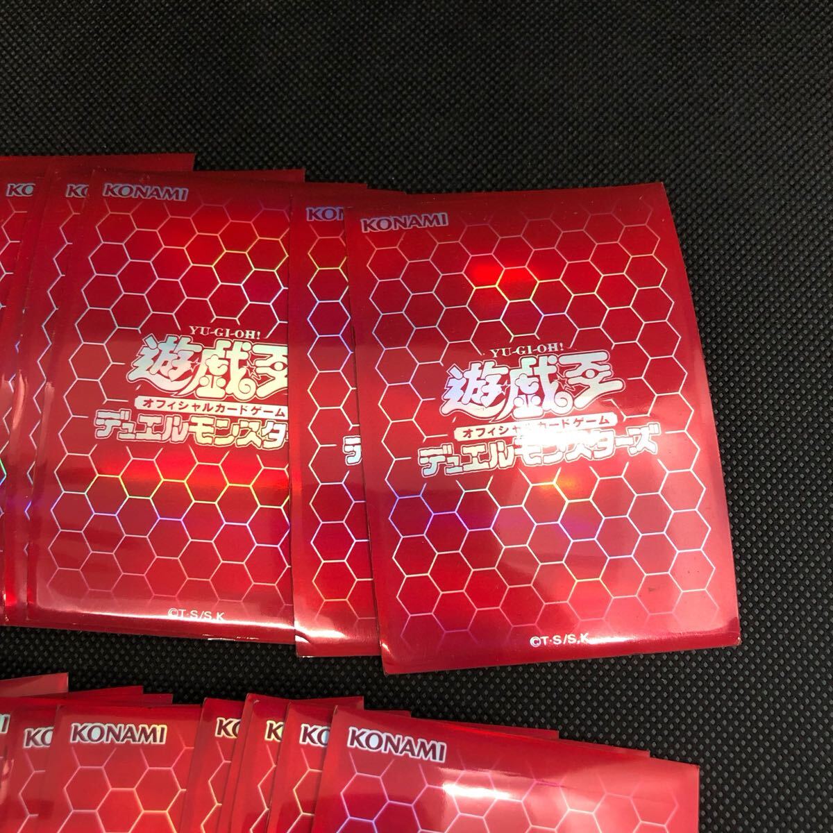 遊戯王 公式カードスリーブ 赤 75枚 中古品|Yahoo!フリマ(旧 遊戯王 公式カードスリーブ 赤 75枚 中古品|Yahoo!フリマ(旧