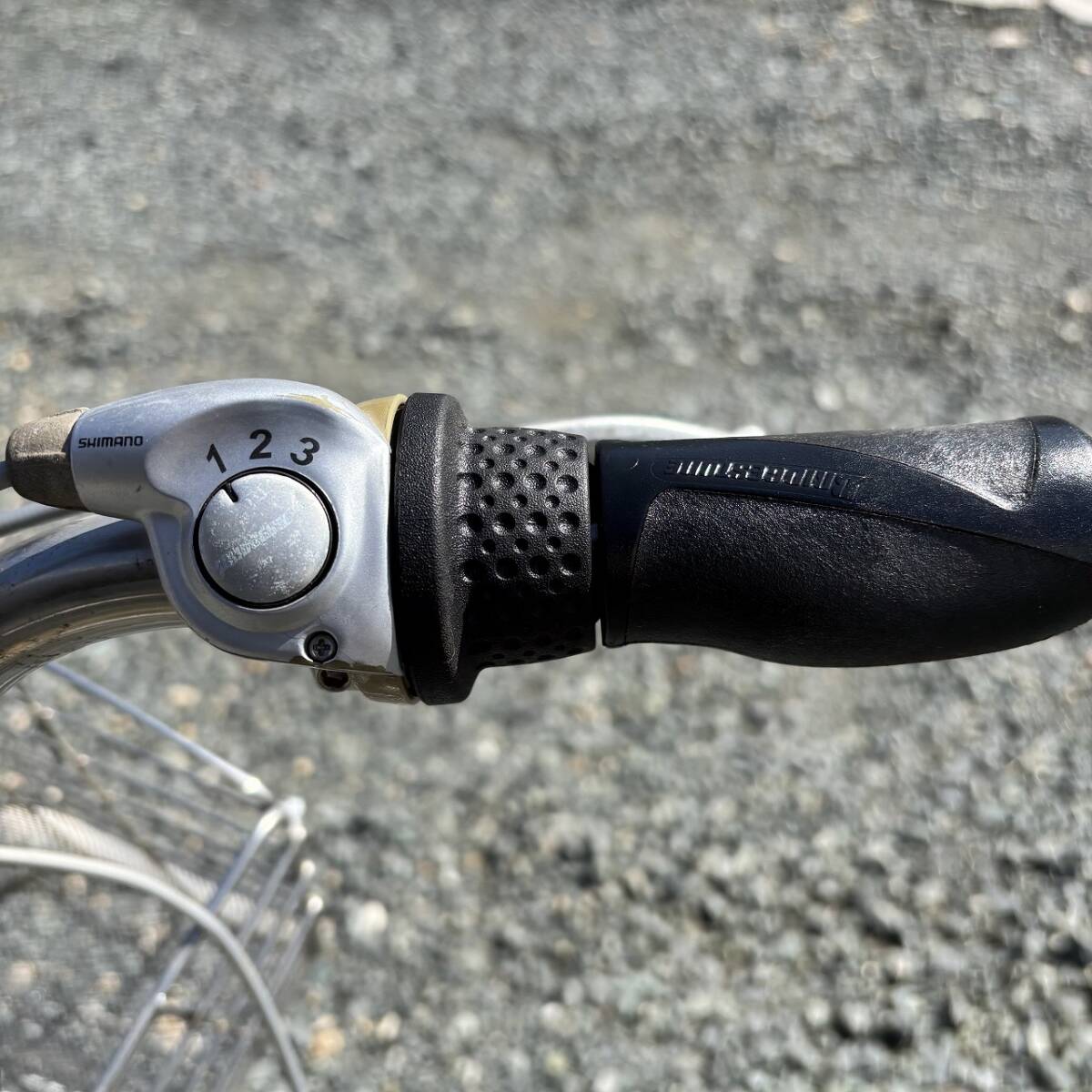 ブリヂストン　アルベルトロイヤル　27インチ サイドスタンド新品(社外)　3速　靜岡県浜松市浜名區(qū)より　引き取り推奨