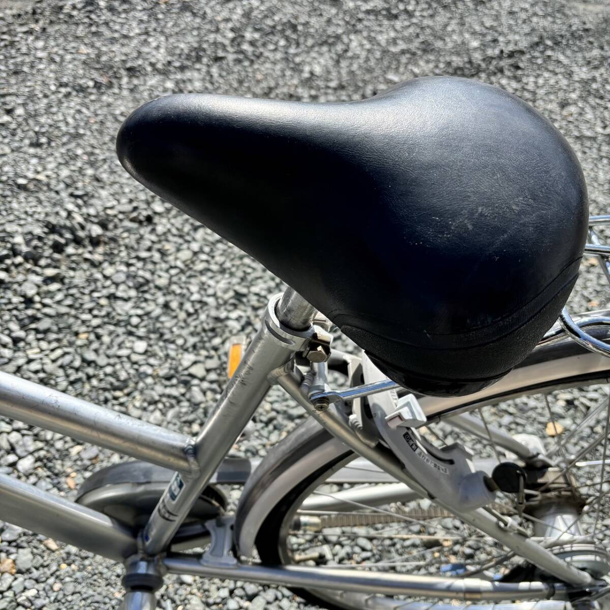 ブリヂストン　アルベルトロイヤル　27インチ サイドスタンド新品(社外)　3速　靜岡県浜松市浜名區(qū)より　引き取り推奨