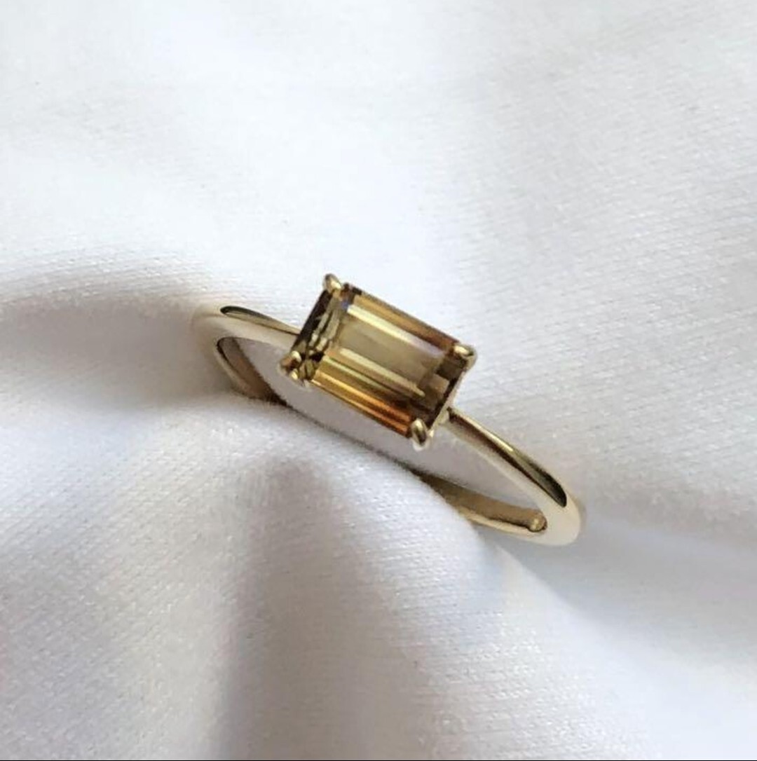BIZOUXビズー　バイカラークリソベリル 18K リング セラム