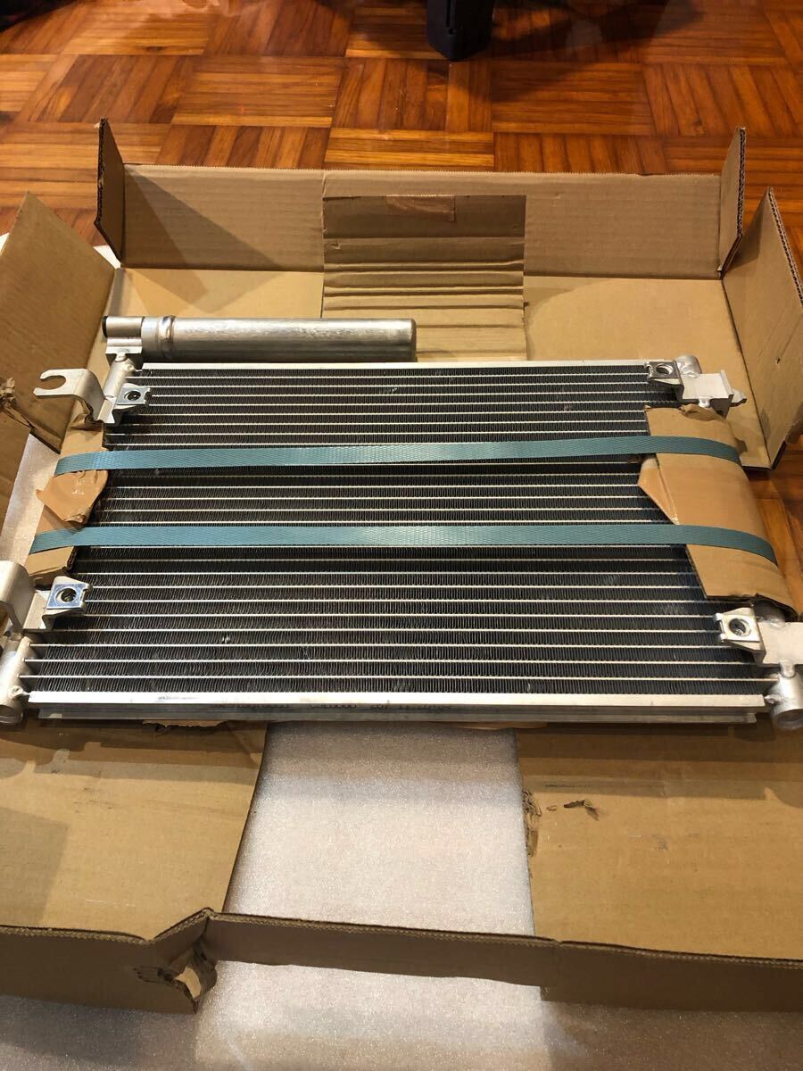 全国送料無料 スズキ キャリィ コンデンサー DA63T 95310-67H00 一度取り付けのみ 定価18,700円 SUZUKI CARRY_画像6