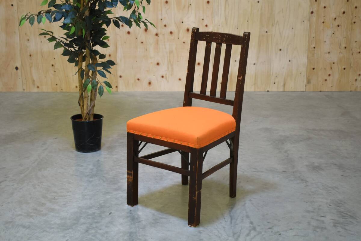 zyt1996ジ 當(dāng)時物 ヴィンテージ家具 ダイニングチェア 座面張?zhí)鏆sあり 現(xiàn)狀品 縦格子/ピアノ椅子/古椅子/昭和レトロ/アンティーク 70118-09