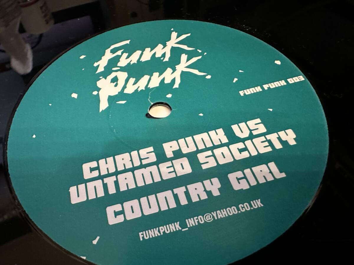 12”★Chris Punk Vs Untamed Society / Country Girl / ロッキン・ヴォーカル・ハウス!_画像1