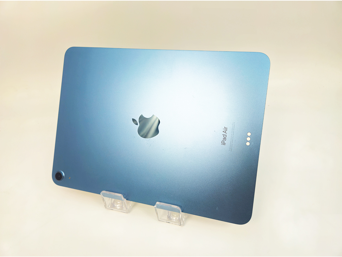 Apple iPad Air 第5世代 64GB ブルー Wi-Fiモデル