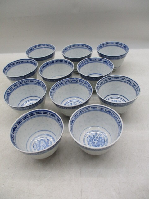 ☆手0235 中国景徳鎮 茶器 11客 龍柄 蛍透茶碗 染付 透け茶碗