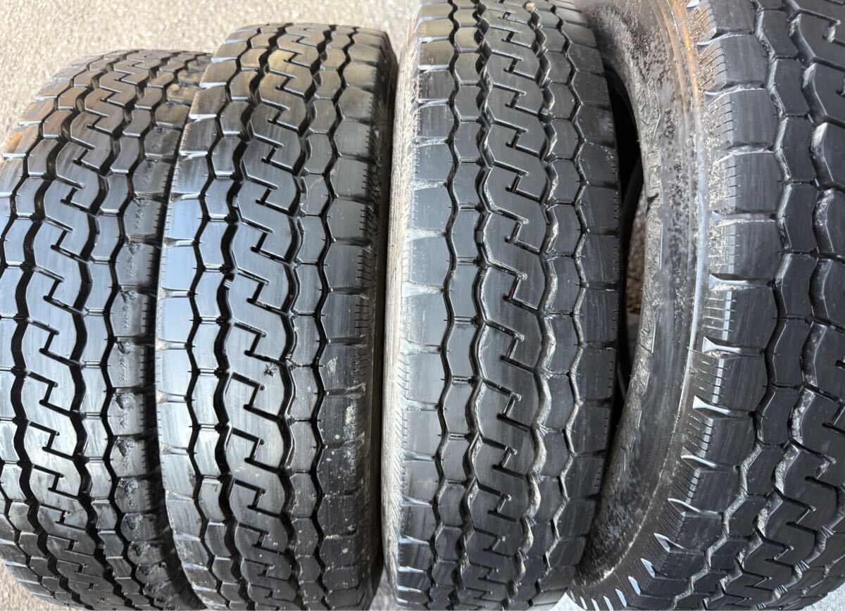 ☆送料込み☆ 175/75R15 103/101L LT TOYO DELVEX M934 スタッドレス 2本 ☆送料込み☆ 175⁄75R15 103⁄101L LT ブリヂストン BLIZZAK W979