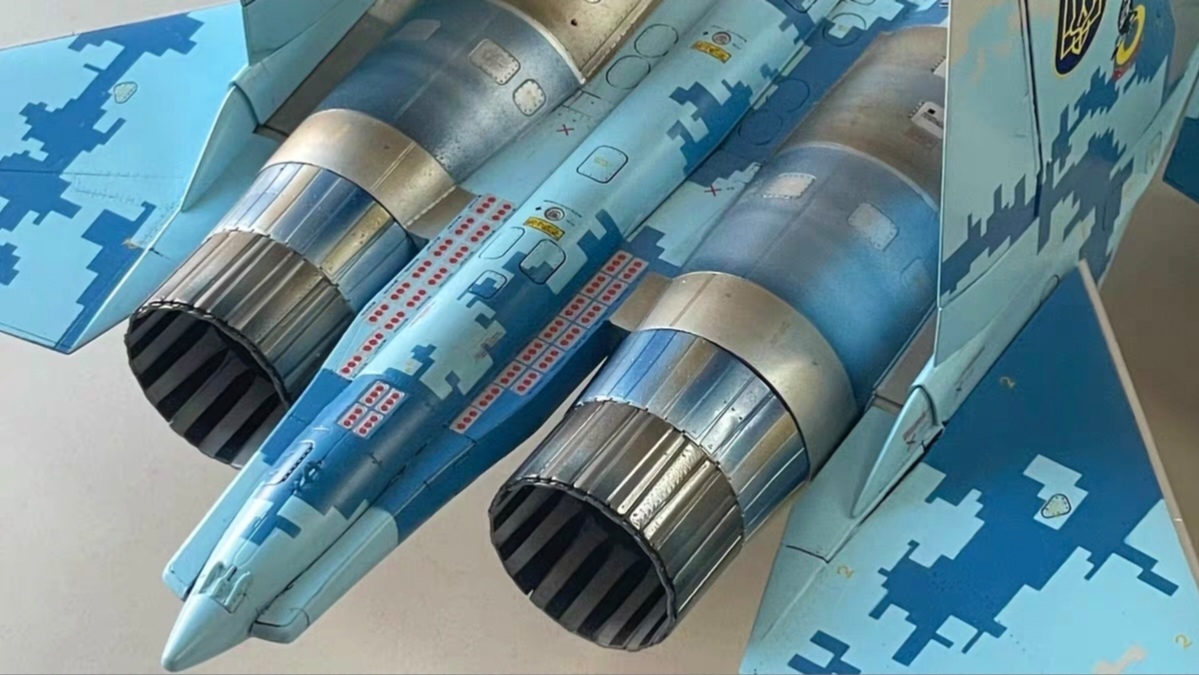1/48uklaina ВВС SU-27ub сборка покрашен конечный продукт 