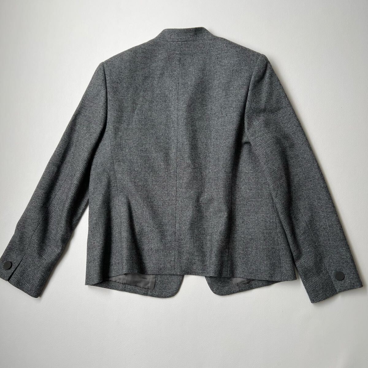 美品 Aquascutum アクアスキュータム ノーカラージャケット スタンドカラー ウールジャケット イタリア制生地使用 日本制 トップス 13
