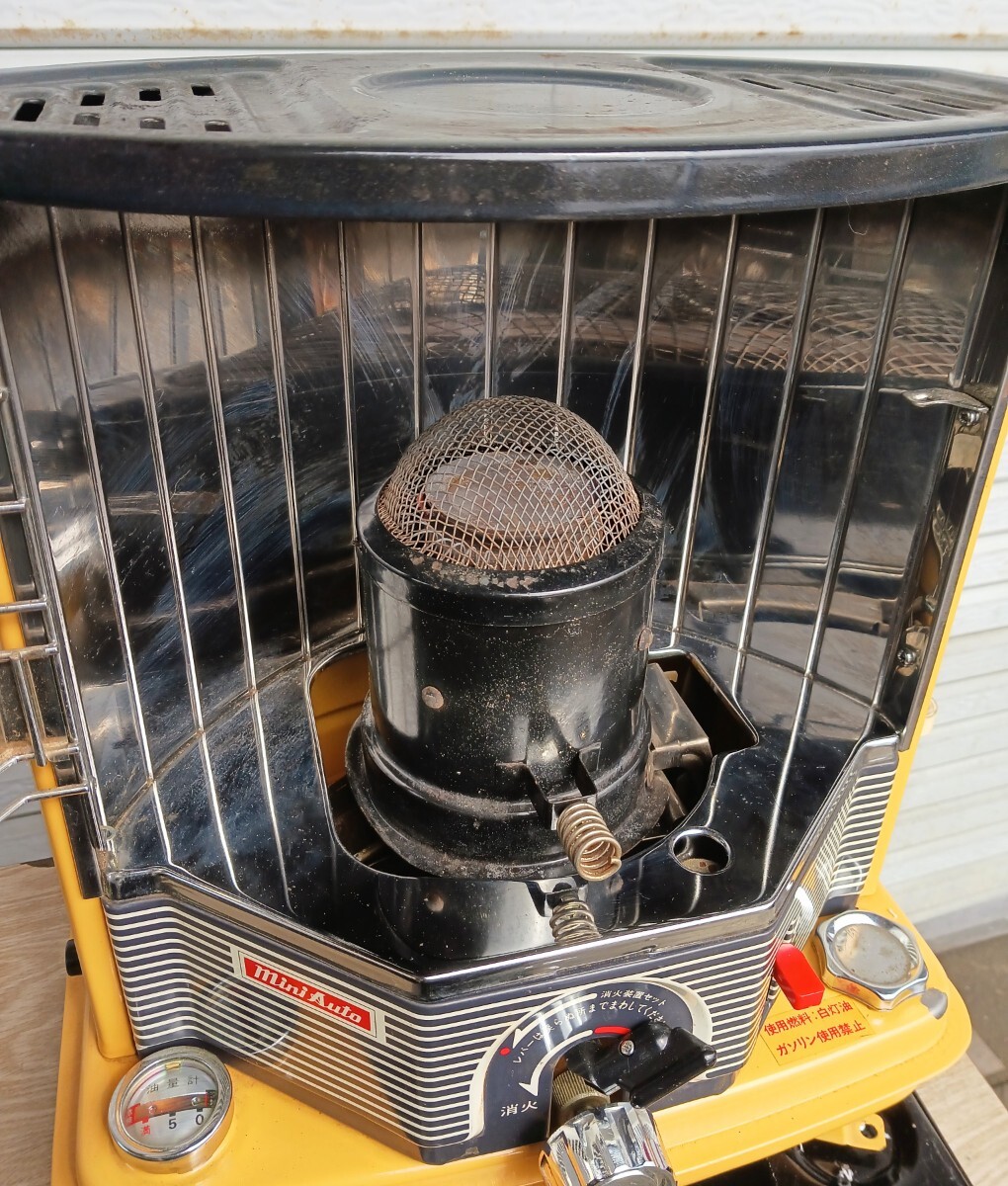 ヴィンテージ FUJIKA フジカ 小型 石油ストーブ KM-17K型 イエロー系 昭和レトロ キャンプ アウトドア 箱付き_画像5