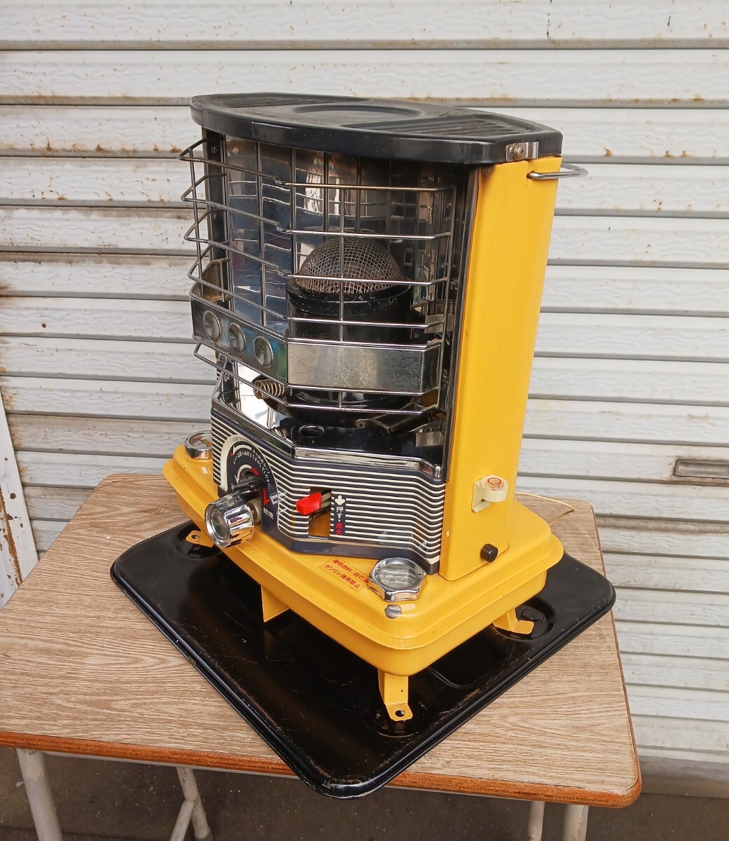 ヴィンテージ FUJIKA フジカ 小型 石油ストーブ KM-17K型 イエロー系 昭和レトロ キャンプ アウトドア 箱付き_画像3