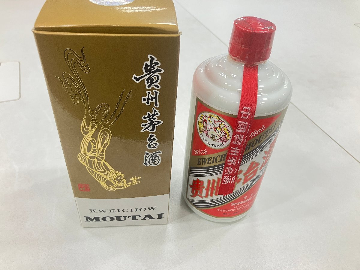 1円】 2010年 貴州茅台酒 マオタイ 天女ラベル 500ml 38% 939g 1円】 2010年 貴州茅台酒 マオタイ 天女ラベル 500ml 38% 939g
