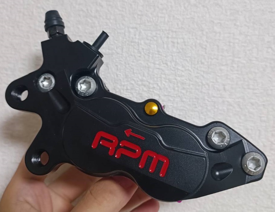 臺(tái)灣RPM-左黒SV●ブレーキキャリパー●ピッチ40mm●アルミCNC●4POT●ブレンボ FRANDO シグナス V125 グロム ズーマー NSR モンキー