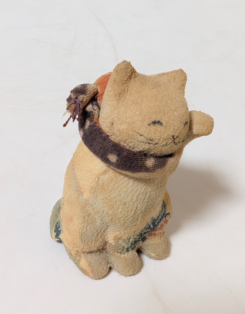 63 猫 置物 招き猫 古作 ちりめん細工 縮緬 刺繍 張子猫 創作 63 猫 置物 招き猫 古作 ちりめん細工 縮緬 刺繍 張子猫 創作