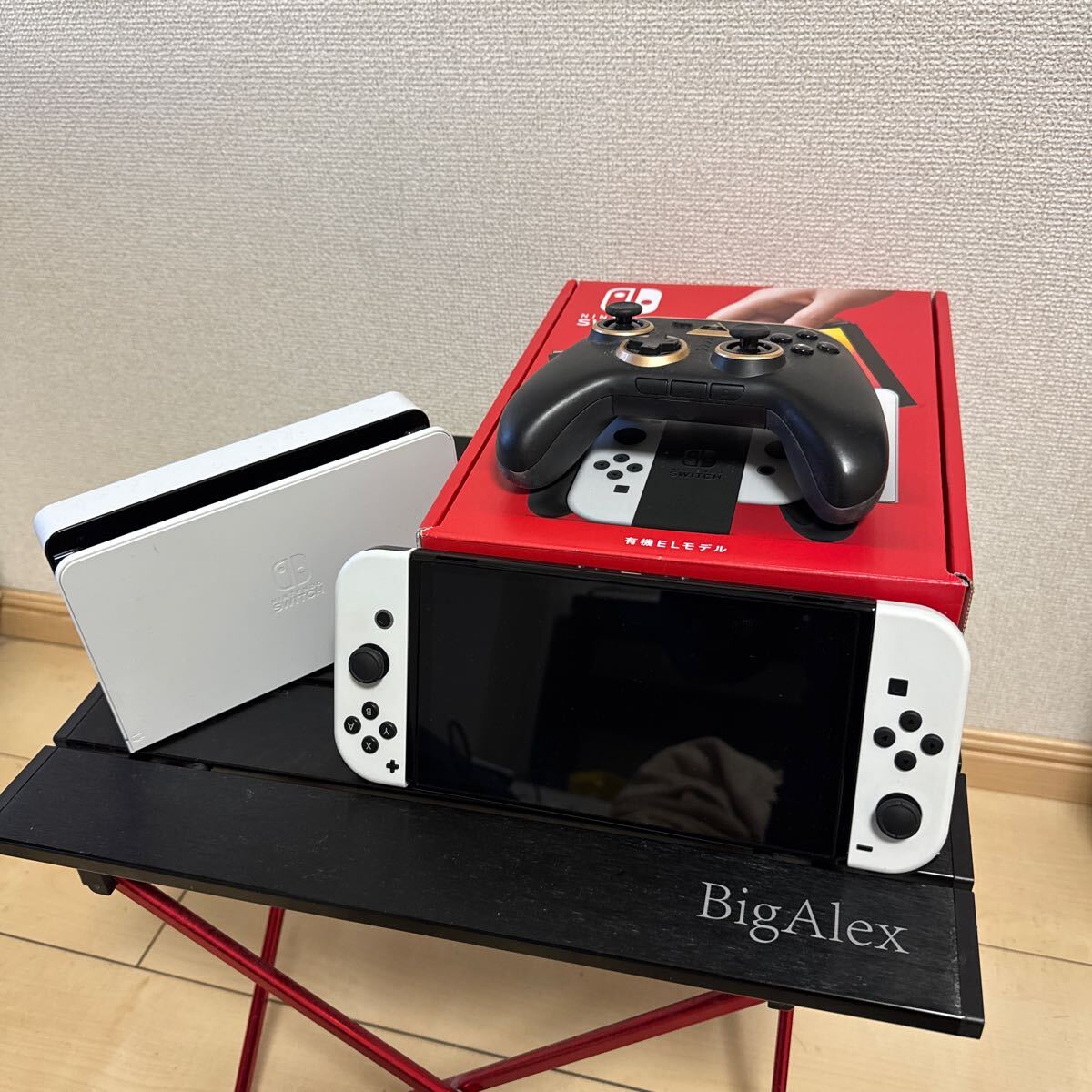 Nintendo Switch 有機ELモデル　マリオカート　スマブラ　プロコン Amazon.co.jp: Nintendo Switch（有機ELモデル） マリオレッド+