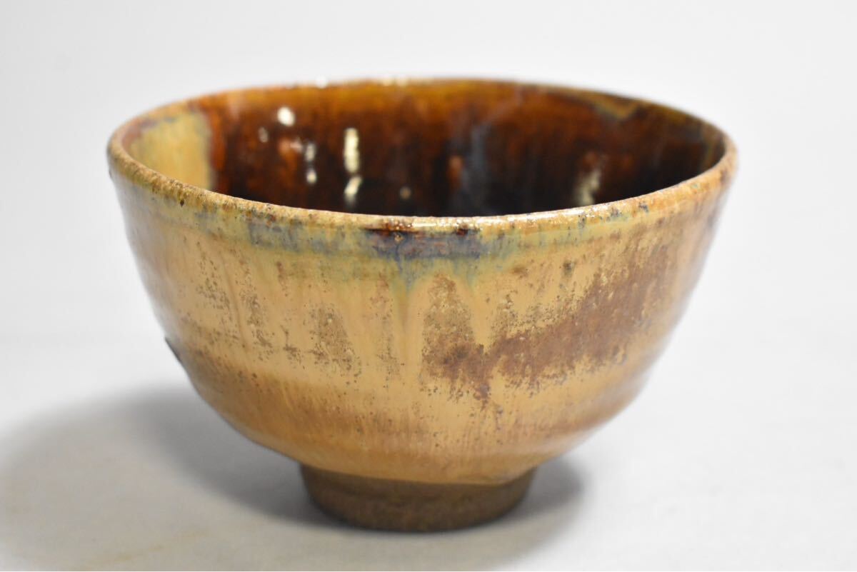 英】A826 時代 朝鮮唐津茶碗 日本美術 唐津焼 茶道具 骨董品 英】A826 時代 朝鮮唐津茶碗 日本美術 唐津焼 茶道具 骨董品