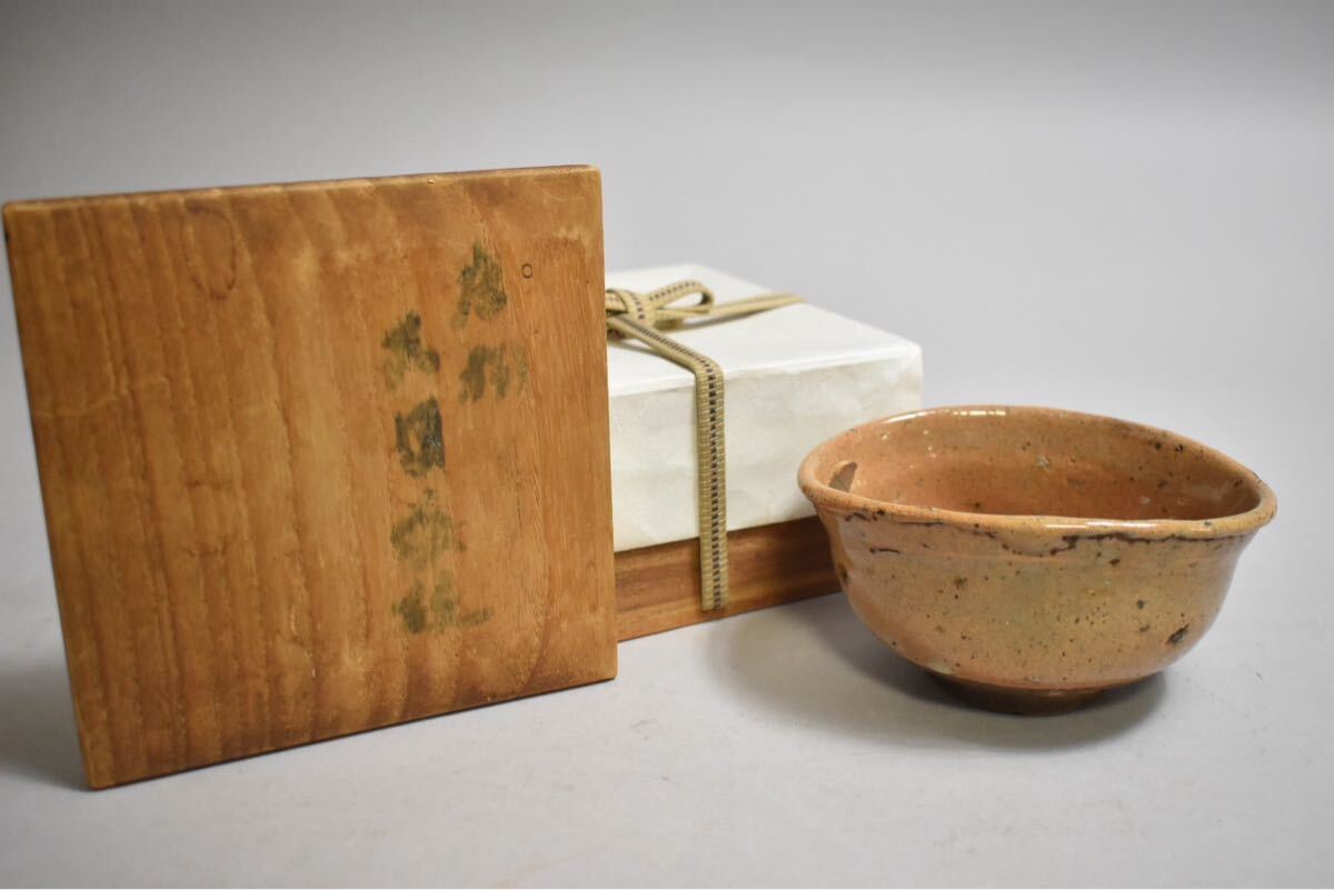 英】A831 時代 古唐津茶碗 日本美術 唐津焼 茶道具 骨董品 美術 英】A831 時代 古唐津茶碗 日本美術 唐津焼 茶道具 骨董品 美術