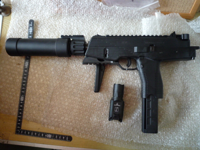 動作確認済み KSC GBB ガスブローバック MP9 サプレッサー ガンライト付 現(xiàn)狀渡し品 同梱不可