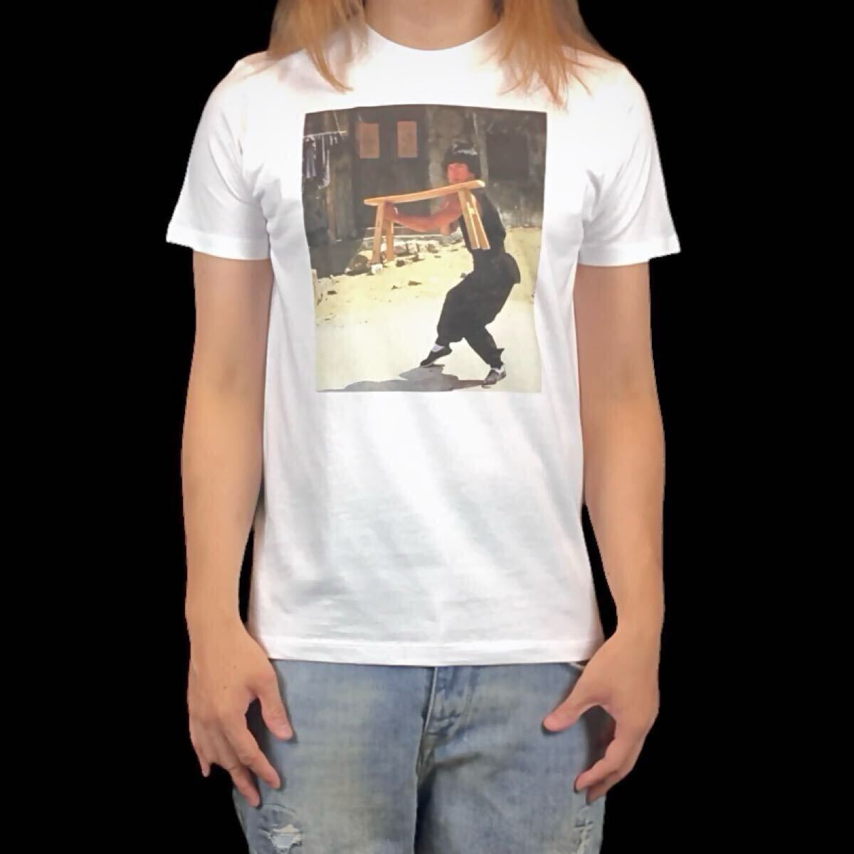 新品 ユンピョウ チャンピオン鷹 サイクロンZ 孔雀王 ジャッキーチェン 香港 カンフー映画 アクション俳優 Tシャツ ユニセックス Lサイズ_画像2