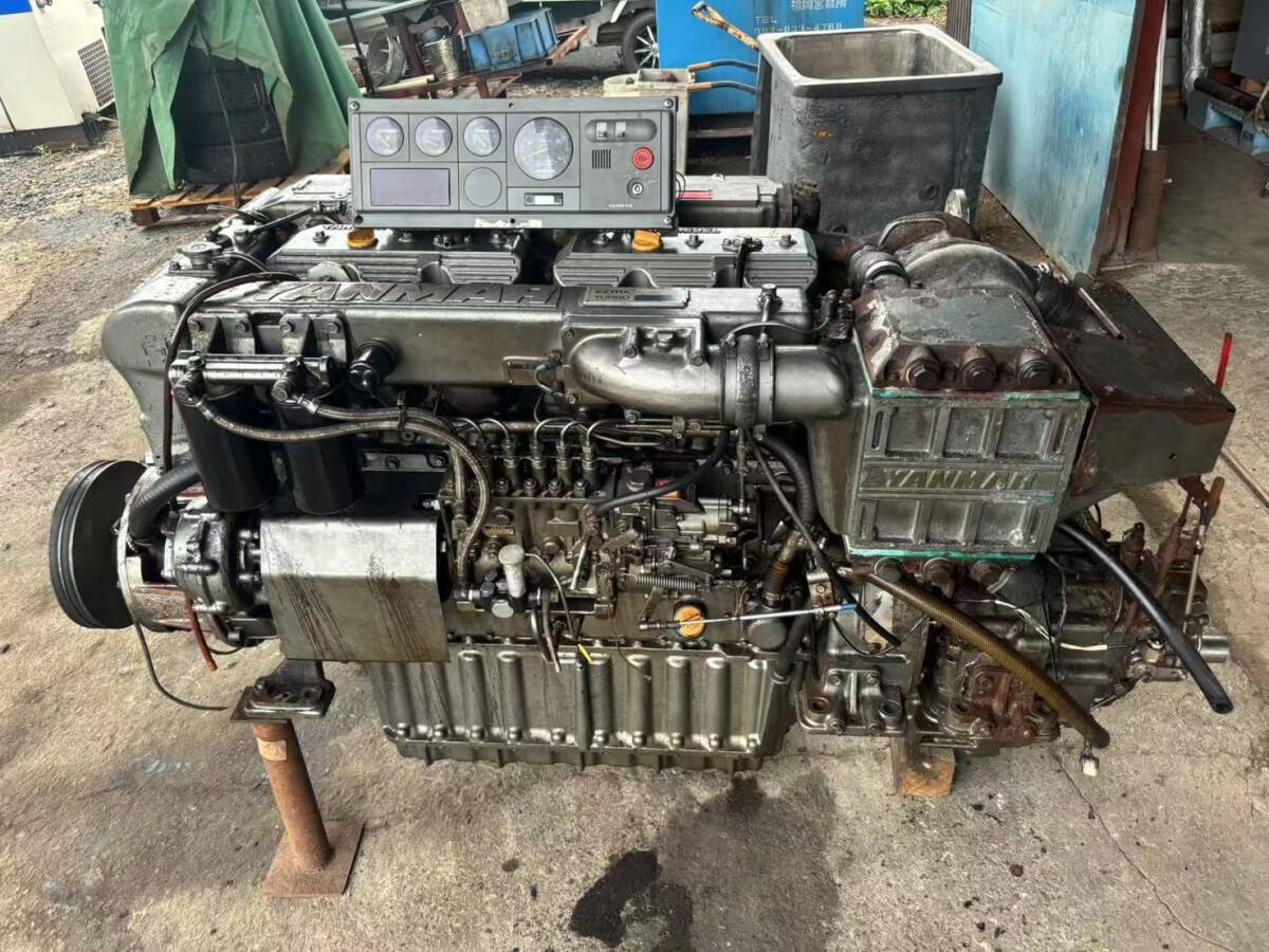 ヤンマー船内機 6CA-ET 300馬力 最大360馬力 減速比:2.96 電 ヤンマー船内機 6CA-ET 300馬力 最大360馬力 減速比:2.96 電