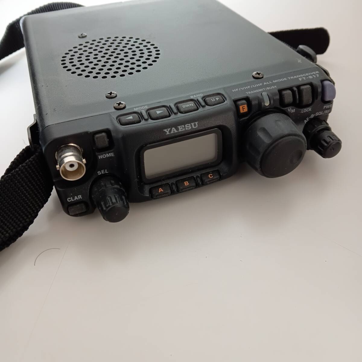 FT-817 YAESU HF/50/144/430MHz オールモード ポータブル無線機 FT-817 YAESU HF/50/144/430MHz オールモード ポータブル無線機